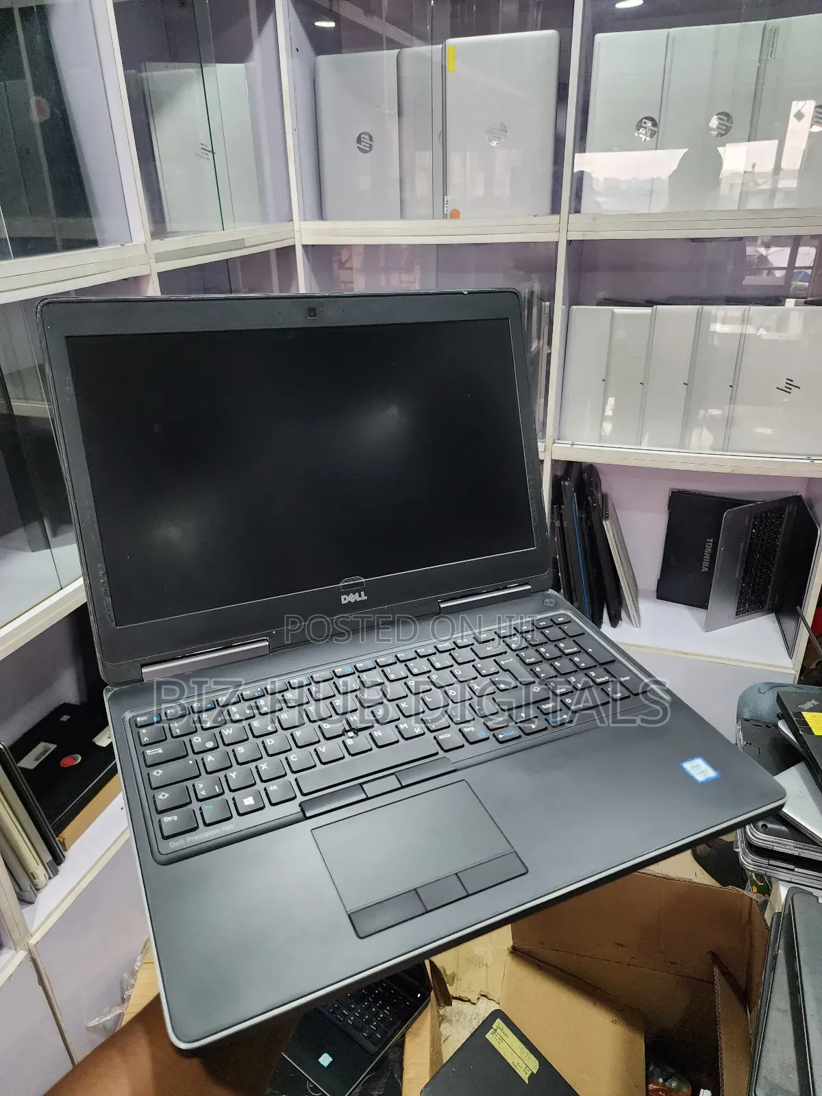 Laptop Dell Precision 7520 32GB Intel SSD 512GB