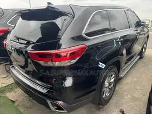 Toyota Highlander 2018 Black