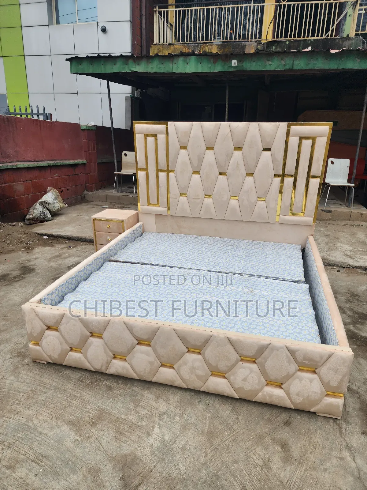 Quality 6by6 Upholstery Padded Bed Frame With One Bed Side