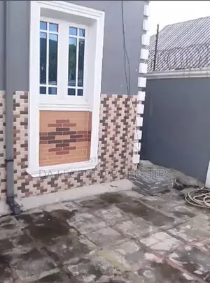3bdrm Bungalow in Port-Harcourt for rent