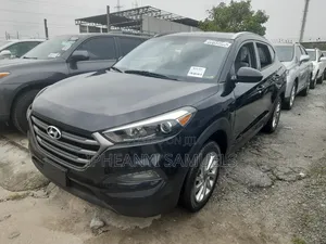 Hyundai Tucson Value AWD 2017 Black