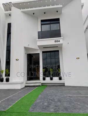 5bdrm Duplex in Chevron Lekki 4 for sale