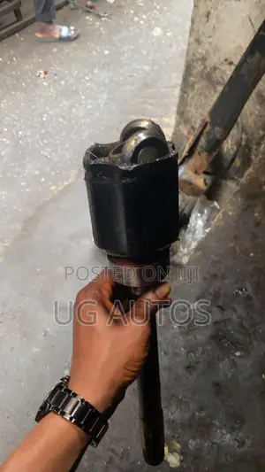 Shaft Cup Venza 2010, Rx350, Highlander 015. (4by4)