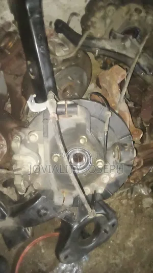 Front and Back Hub Infinity QX80