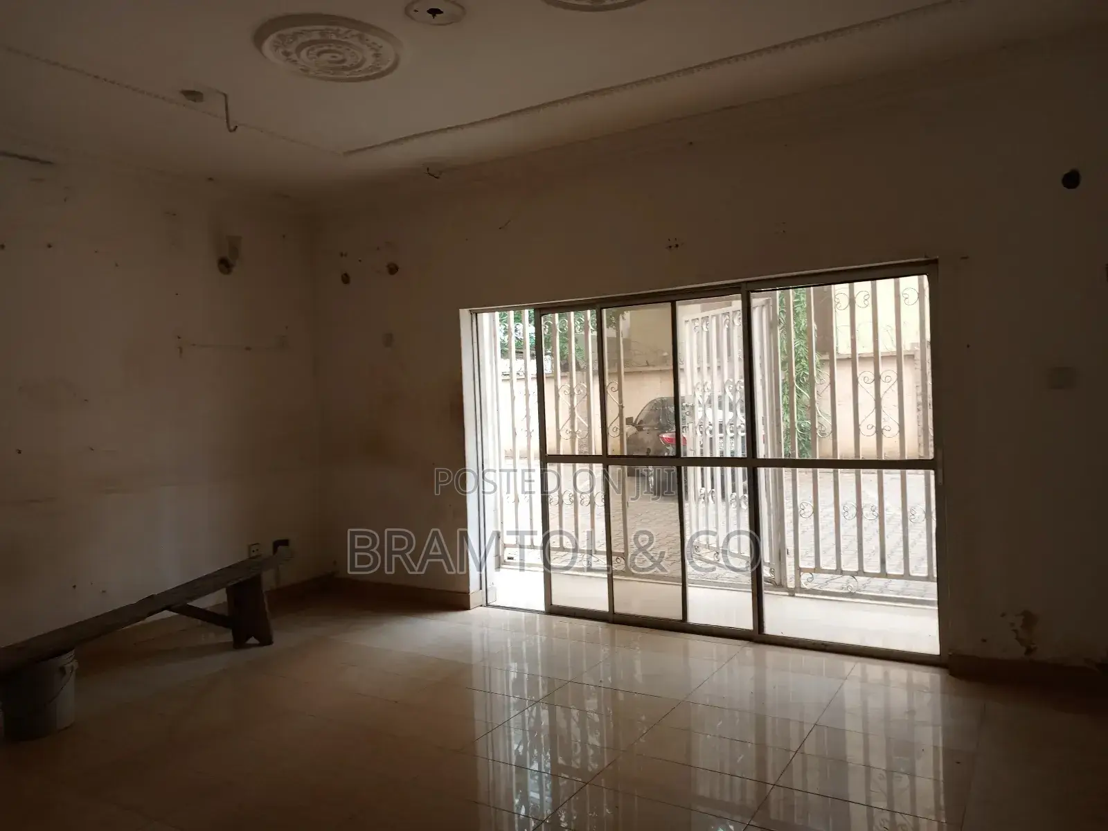 3bedroom Flat Strictly for Office Use
