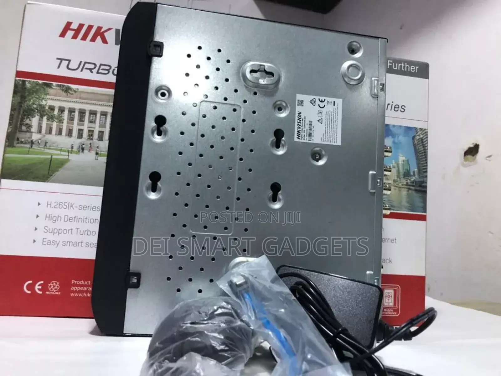 Hikvision DVR 8 Channel