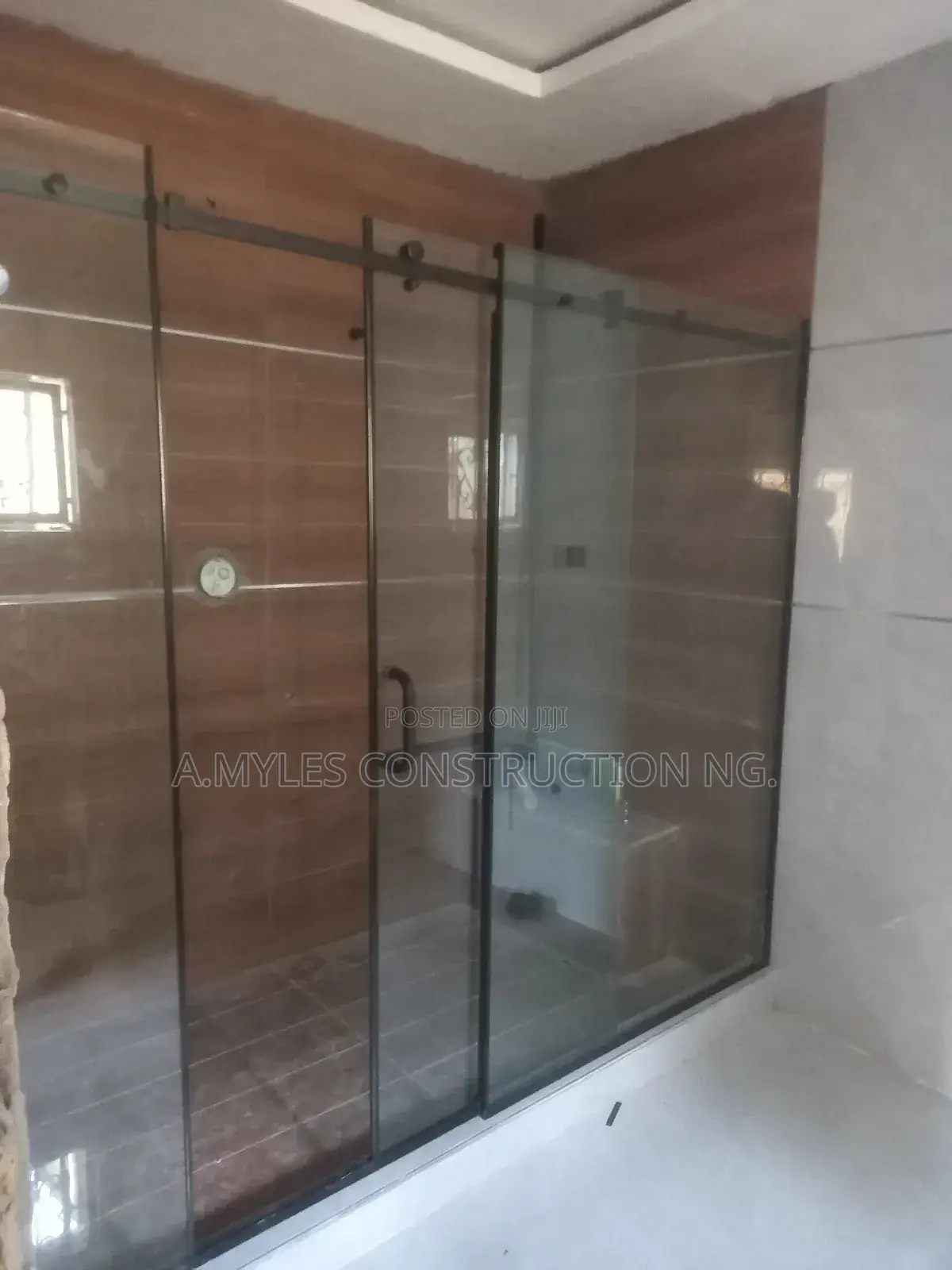 Foreign Shower Cubicles Maimi