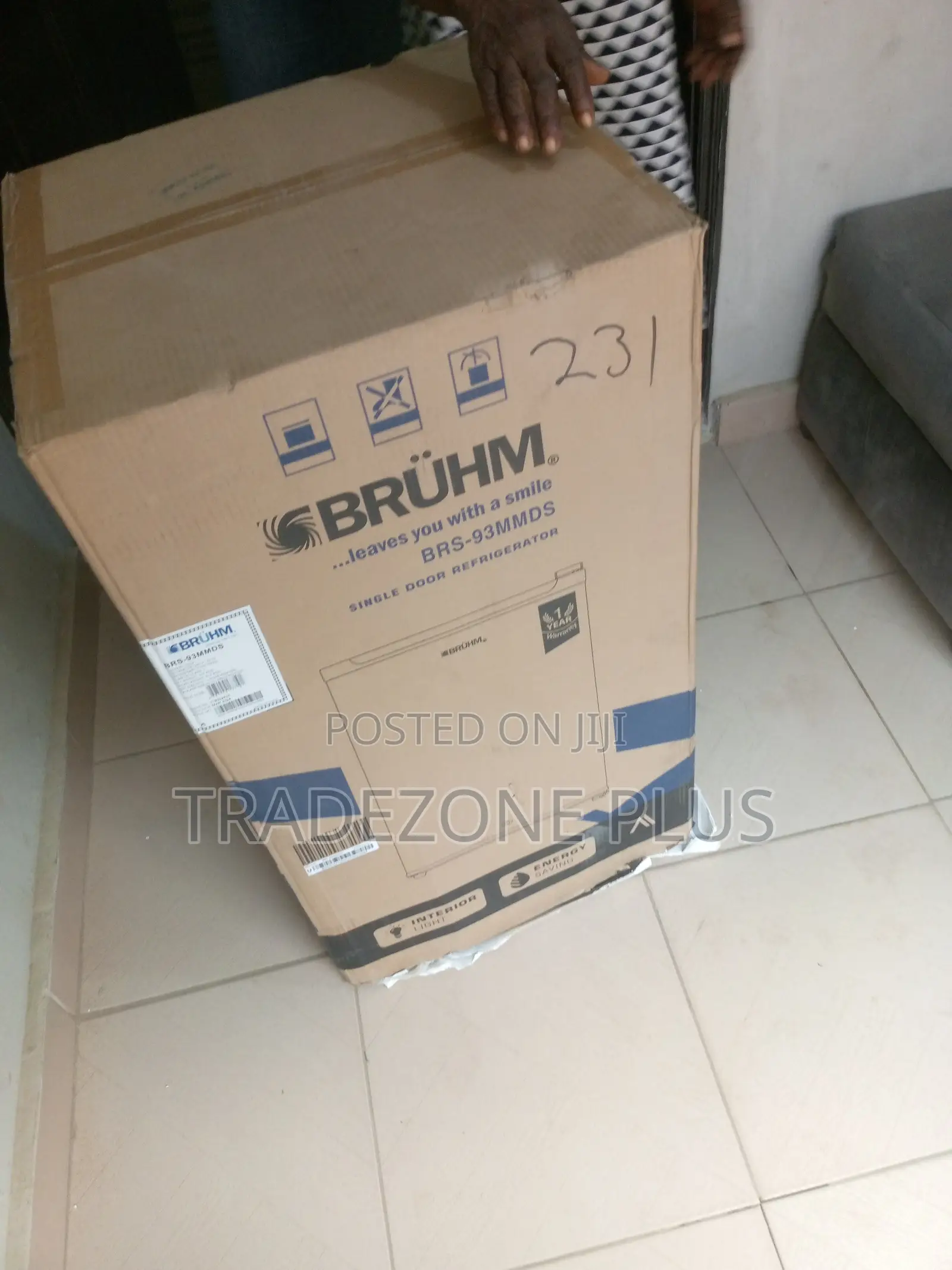 Brand New BRS-93mmds 93L Refrigerator Bruhm Top Freezer