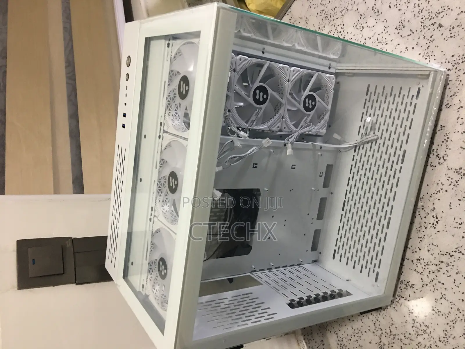 Gaming Computer Case With 6 PWM Argb Fans