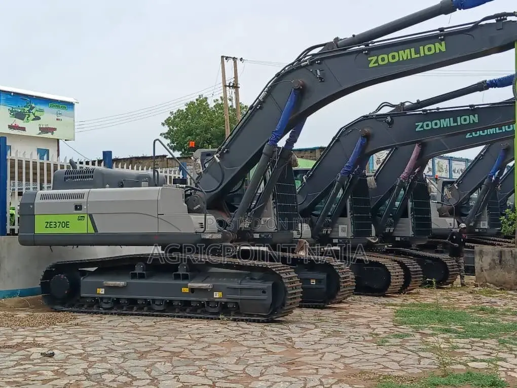 Zoolion Excavators