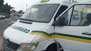 Mercedes-Benz Sprinter 2010 White