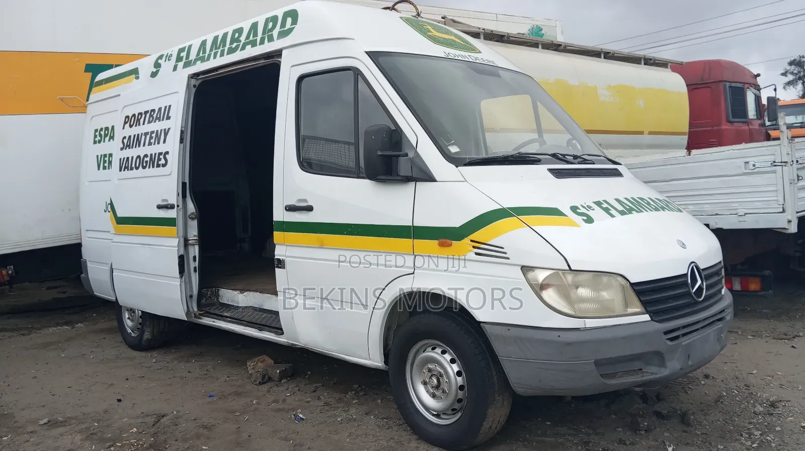 Mercedes-Benz Sprinter 2010 White