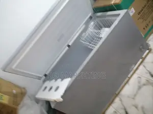 Classic Hisense 420L Chest Freezer {Fc-55dd}