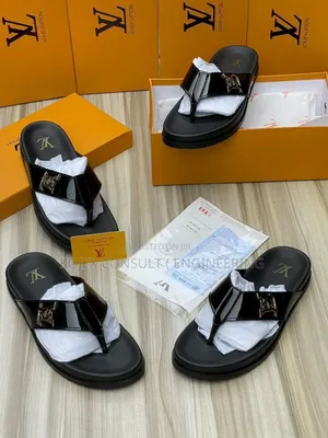 Louis Vuitton Quality Slides