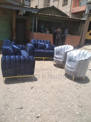 Quality Complete Set of Upholstery Padded Chair by 7 Seater