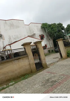 5bdrm Mansion in Asokoro for sale