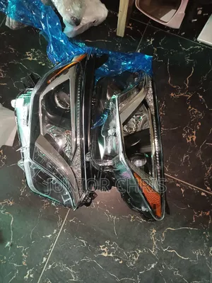 1 Set Head Lamp Toyota RAV4 2018 Available Now