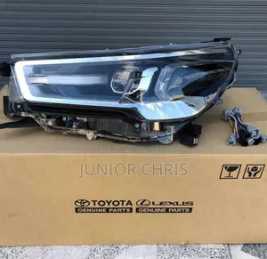 1 Set Head Lamp Toyota Hilux 2022 Available Brand New One