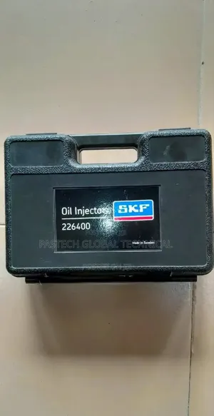 Oil Injector
