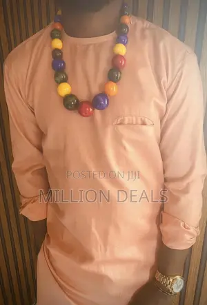 Stylish Gigantic Men's Beaded Neckpiece