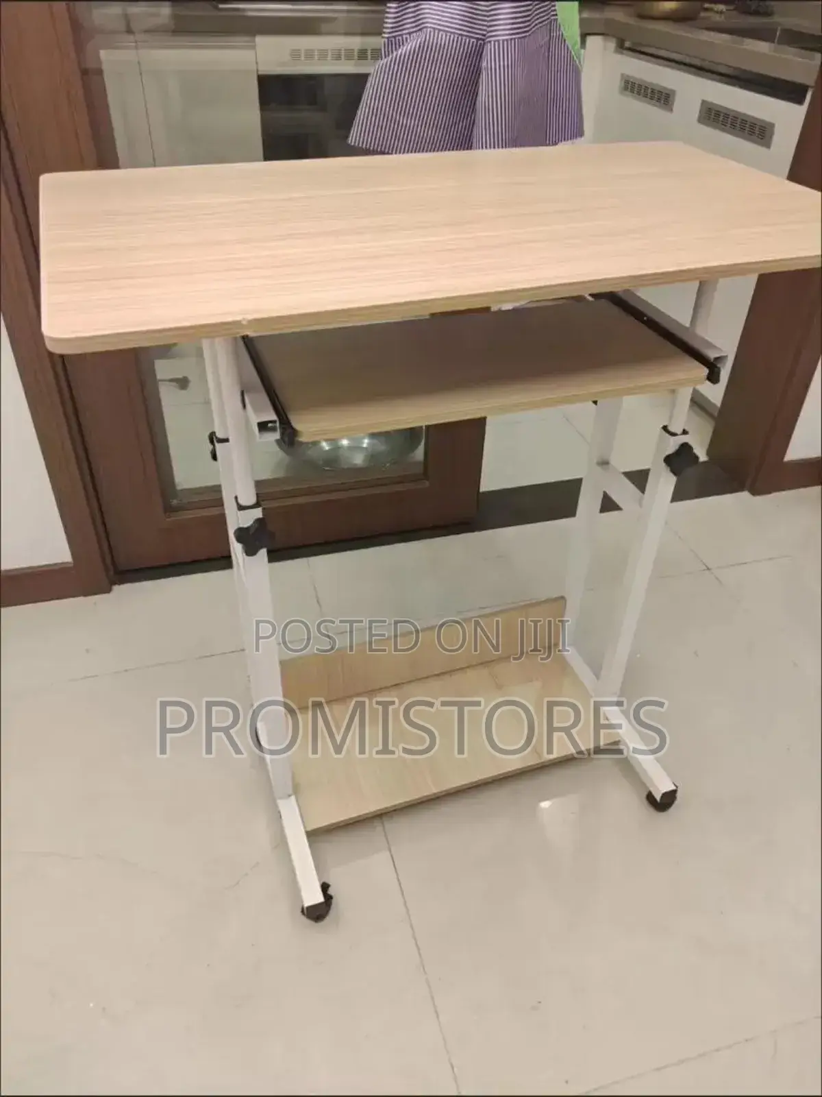 Adjustable Laptop Table
