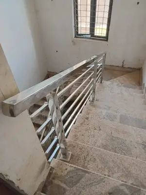 Craft Square Staircase