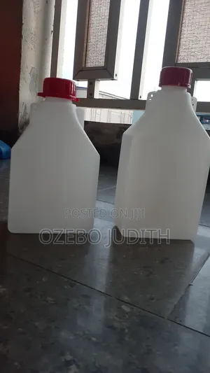 Sample Bottles. 1000ml and 750ml