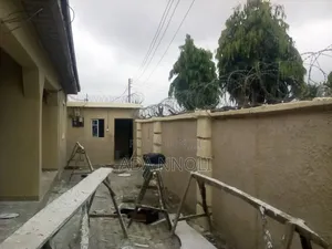 2bdrm Apartment in Lugbe District for rent