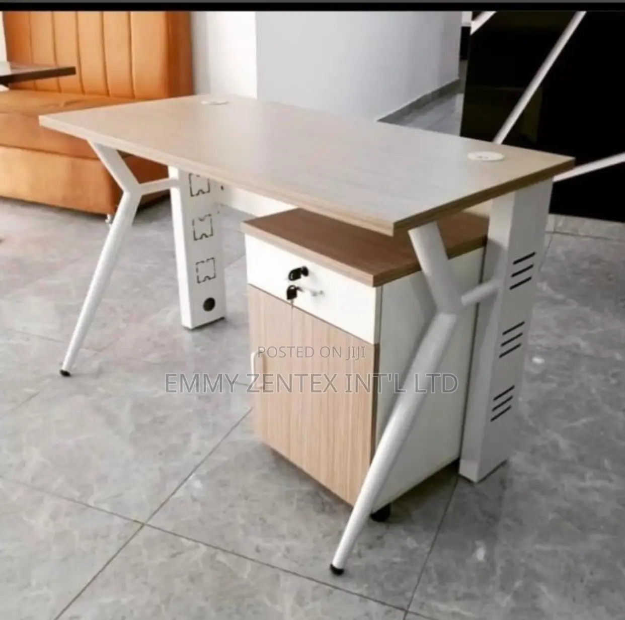 Office Receptionist Table