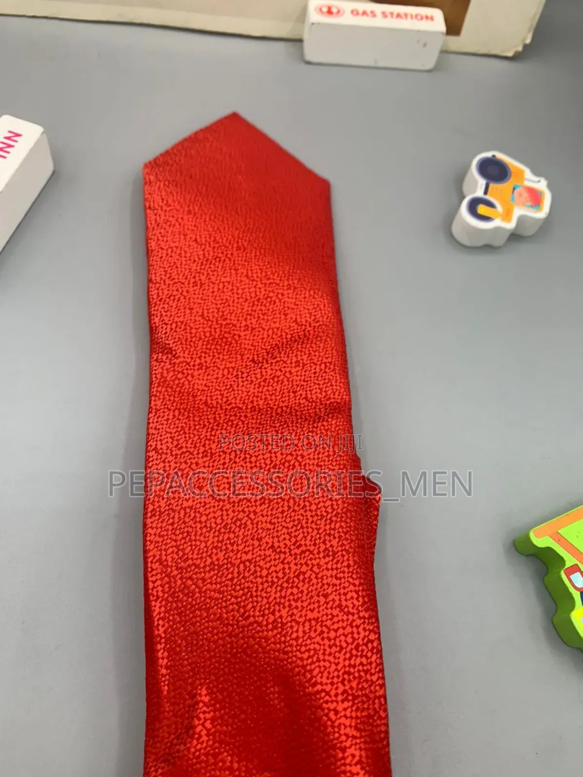 Plain Ties