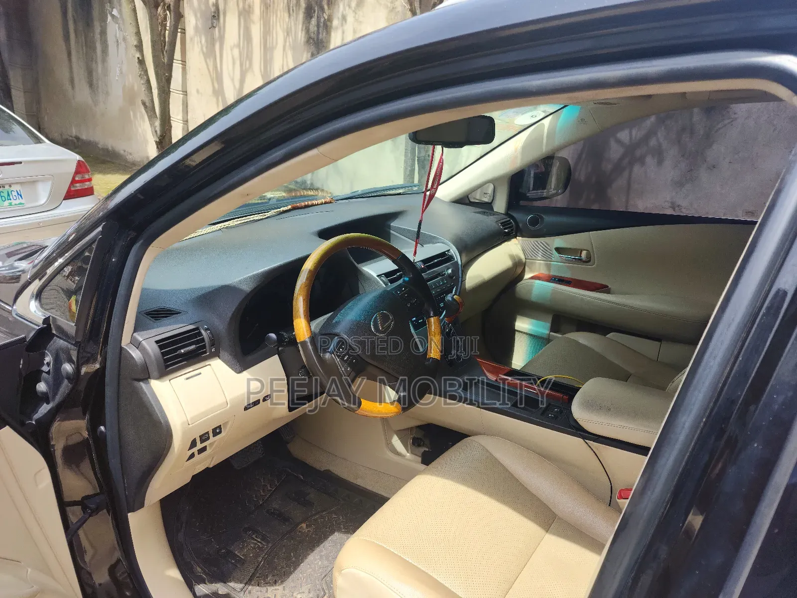 Lexus Rx350 Available for Rent