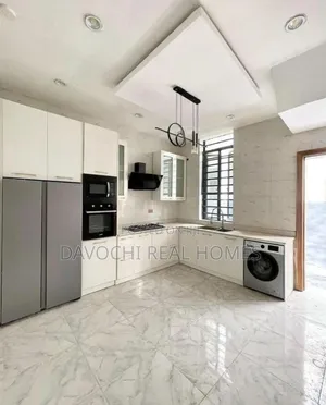 4bdrm Duplex in Osapa London Estate, Lekki for rent