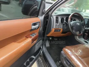 Toyota Sequoia 2015 Black