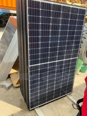 500w Jinko Black Frame Solar Panels