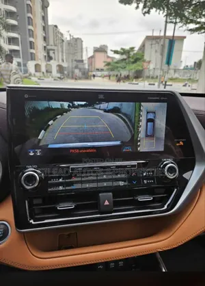 Toyota Highlander Platinum 2022 Black