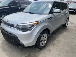 Kia Soul 2015 Silver