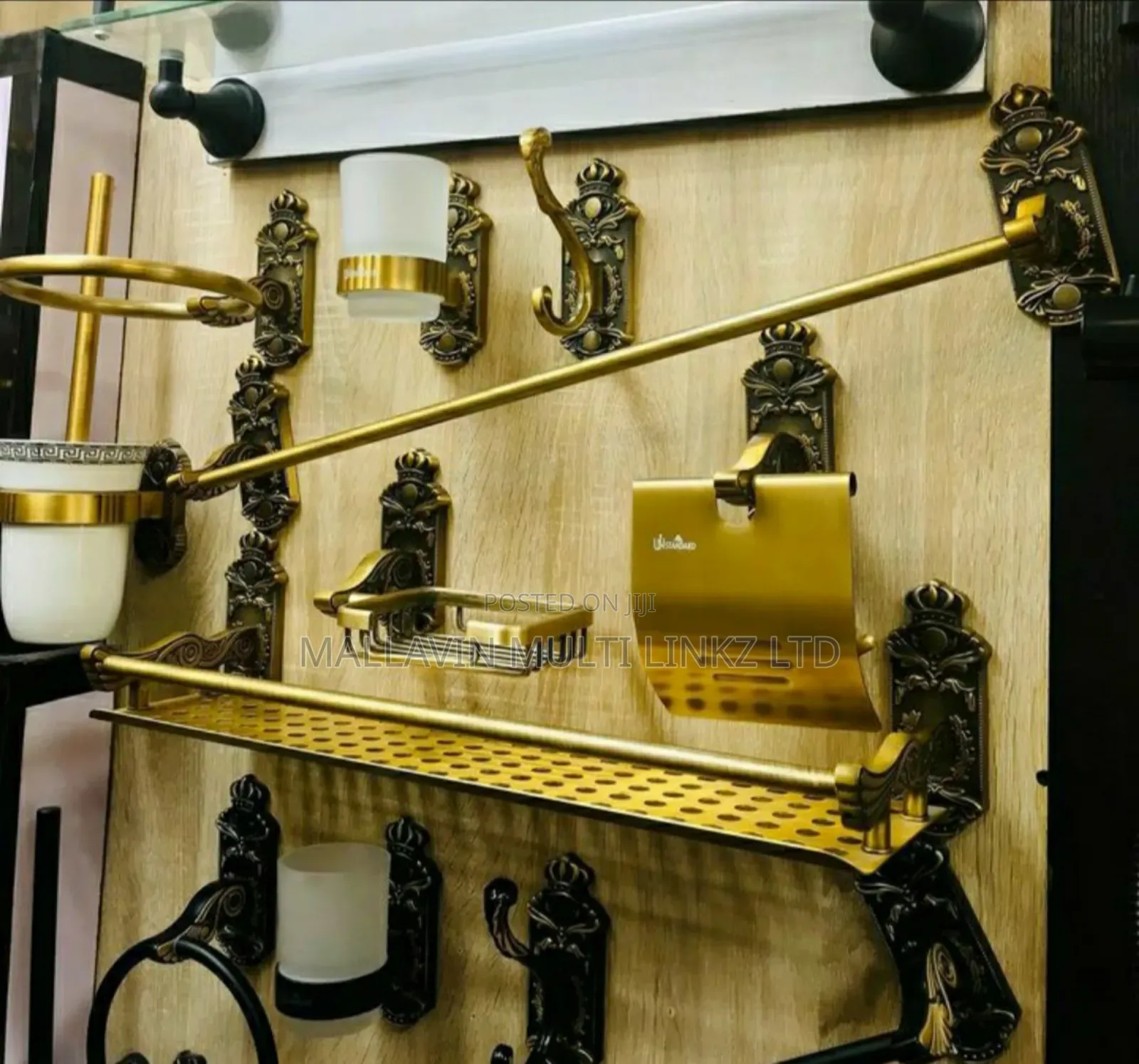 Standard Complete Bathroom Accessories (Gold)