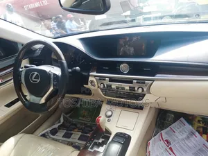 Lexus ES 350 FWD 2014 Black