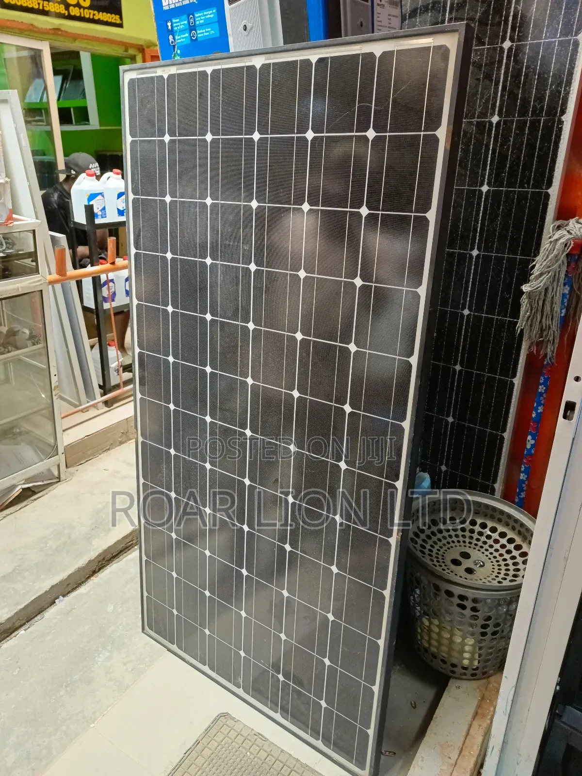 200W Solar Panel Black Frame