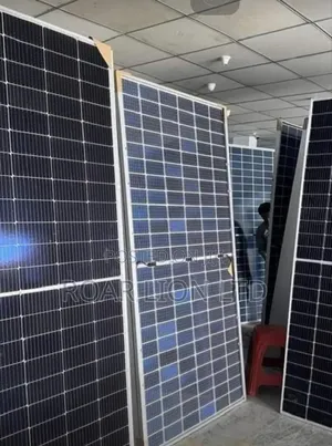 550w Mono Solar Panel 144 Cells Half Cut