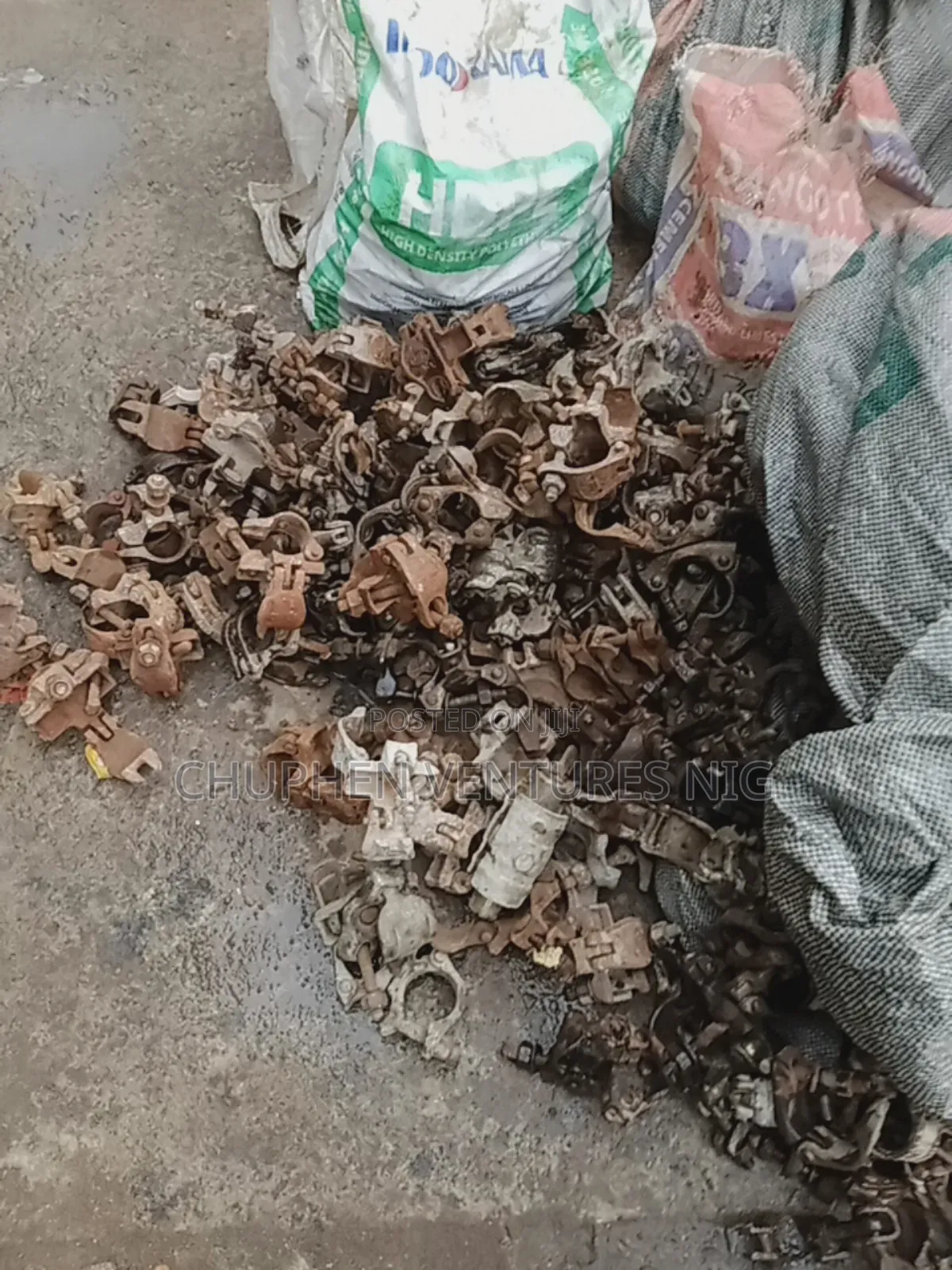 Scaffolding Clips And Rods