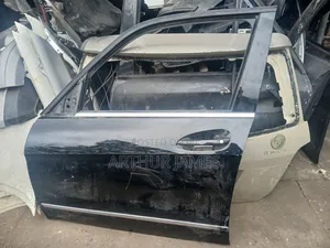 Front Door Mercedes GLK 2010