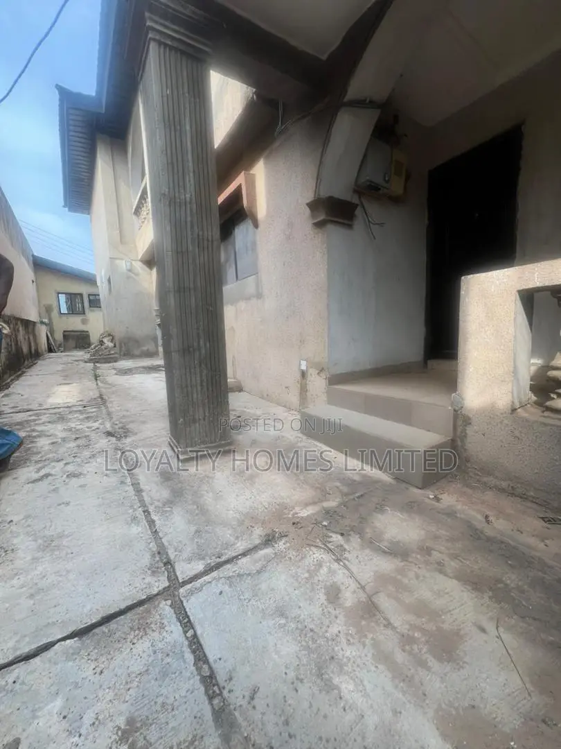2bdrm Block of Flats in Oke Mosan, Abeokuta North for rent