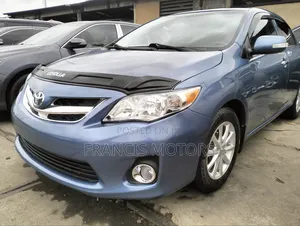 Toyota Corolla 2013 Blue