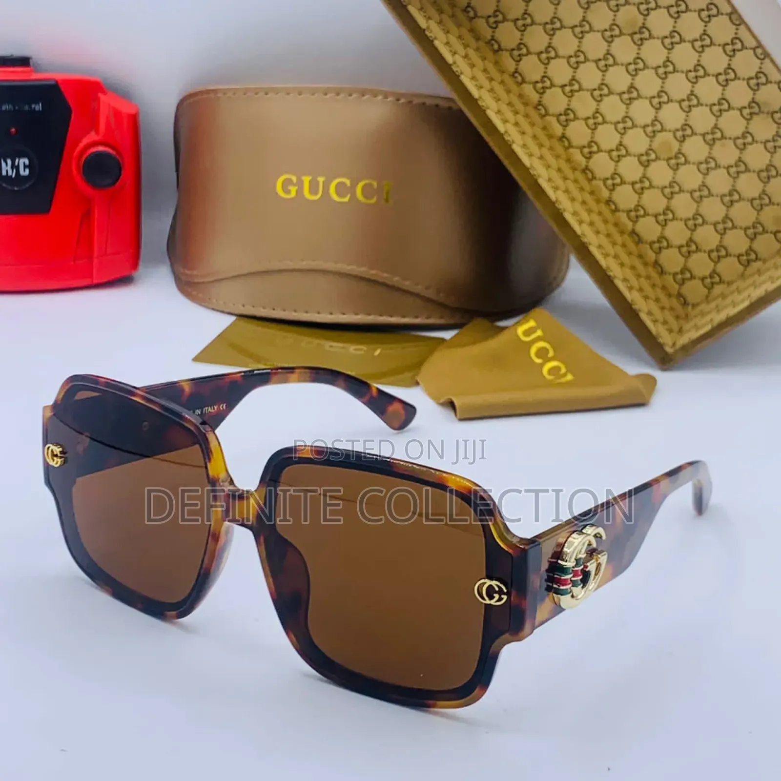 GUCCI Luxury Glass