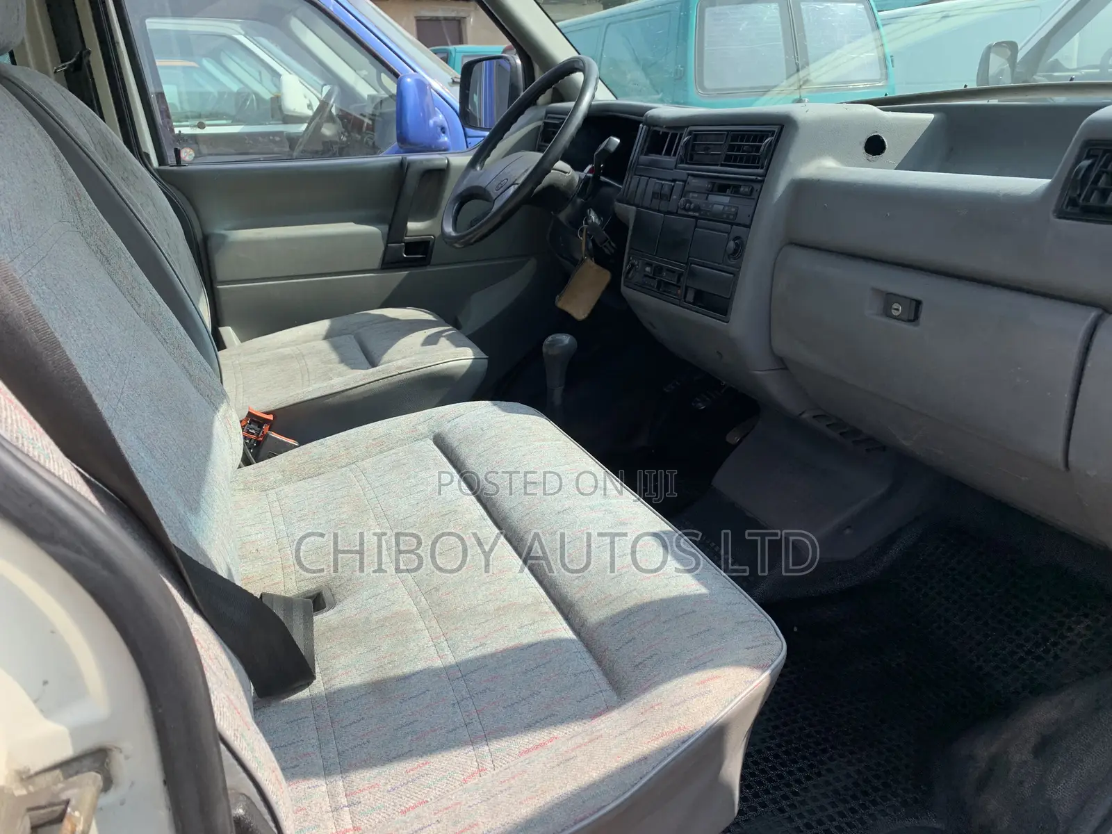 Volkswagen Transporter 2002 Red