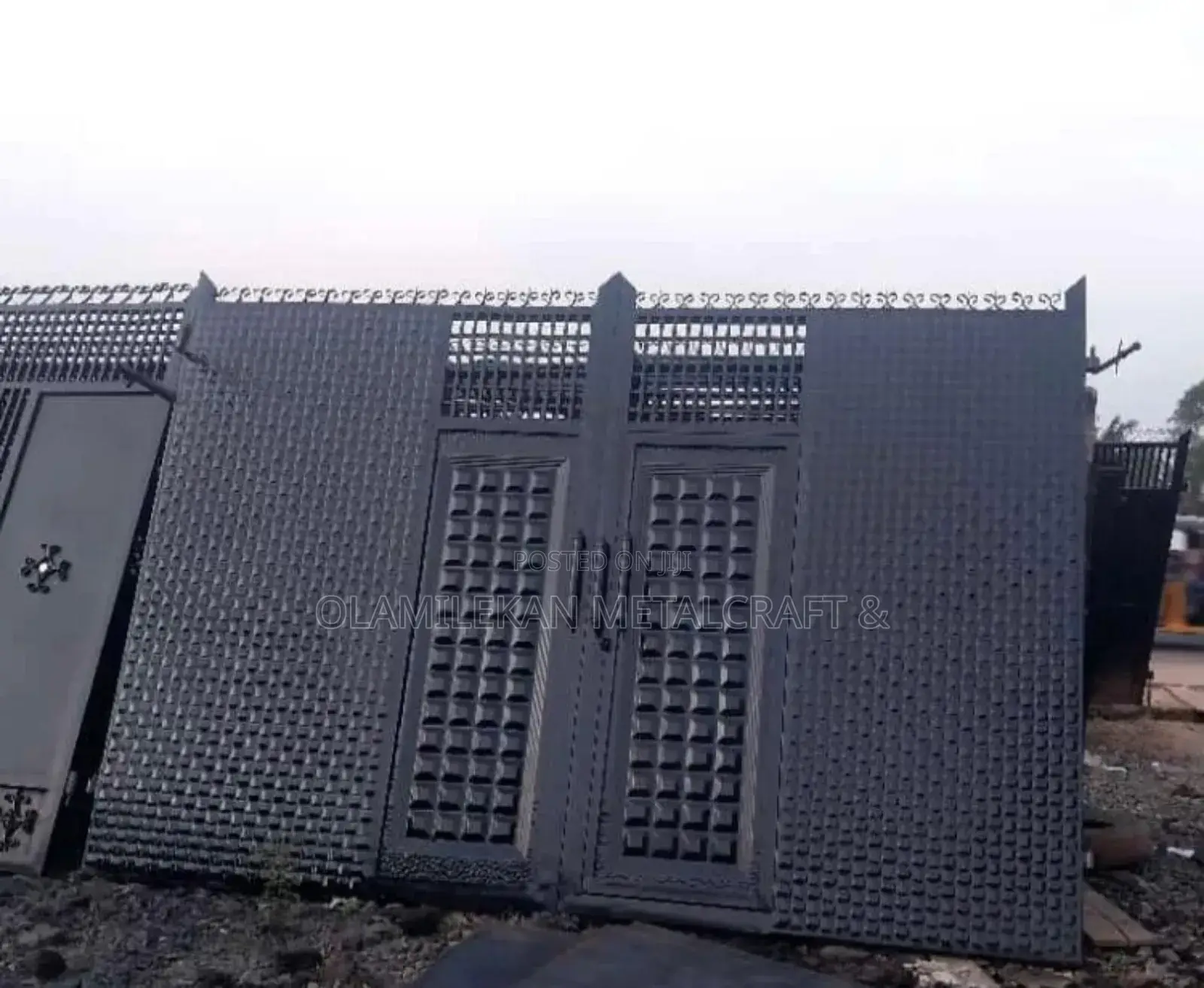 Bi Part Swing Gate