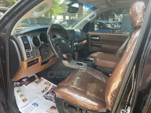 Toyota Sequoia 2016 Black