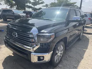 Toyota Sequoia 2016 Black