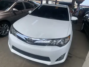 Toyota Camry 2013 White